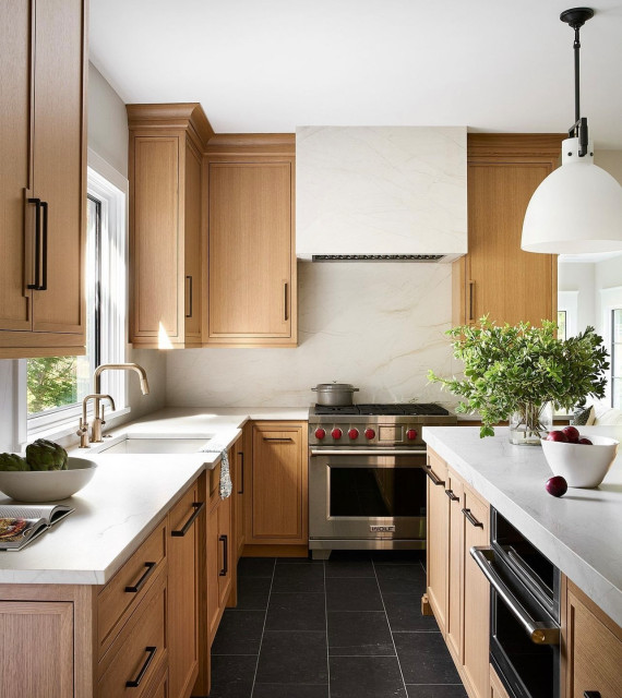 Small Kitchen Cabinet Design​